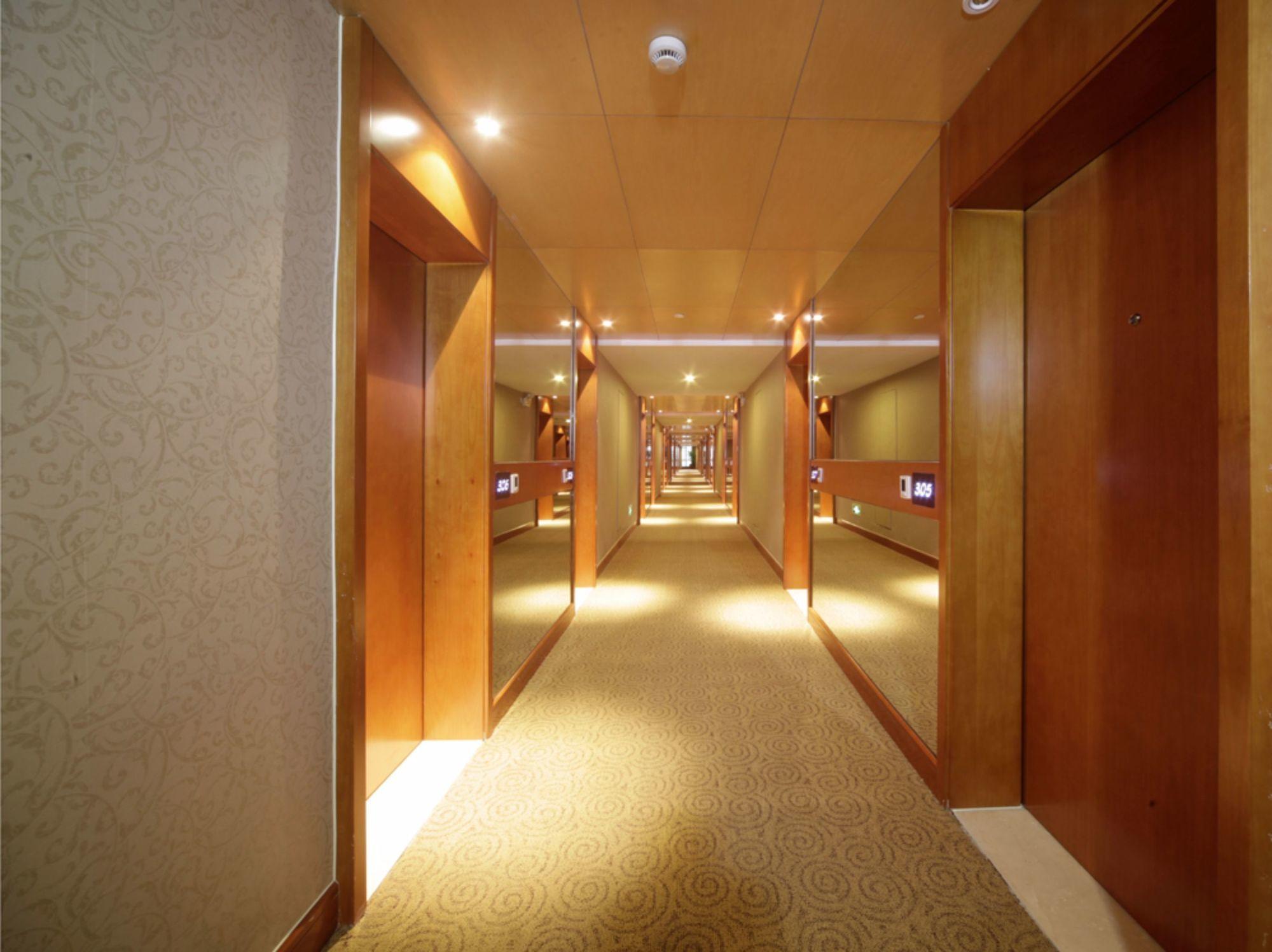 Suzhou Joy Holiday Hotel Exterior photo